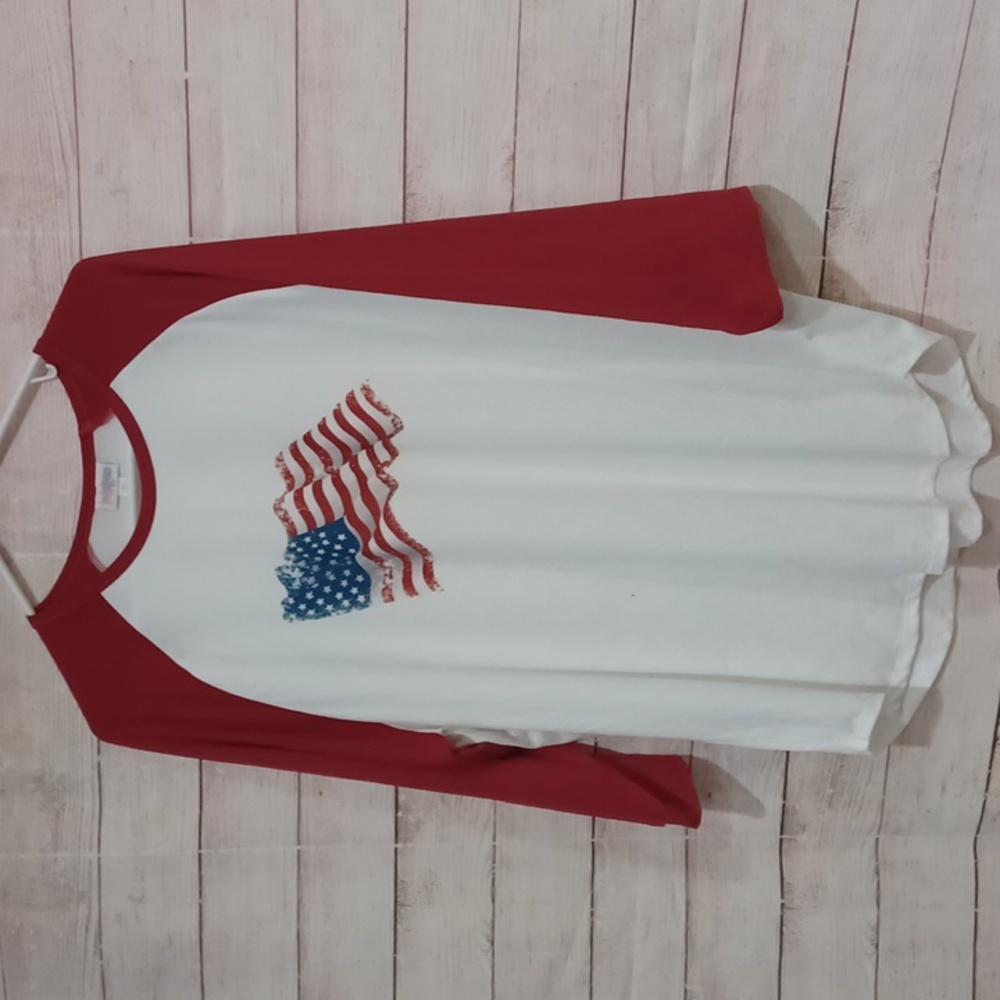 Lularoe 3x Randy red & white t-shirt with faded look flag